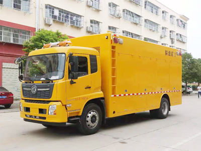 抢险救援车